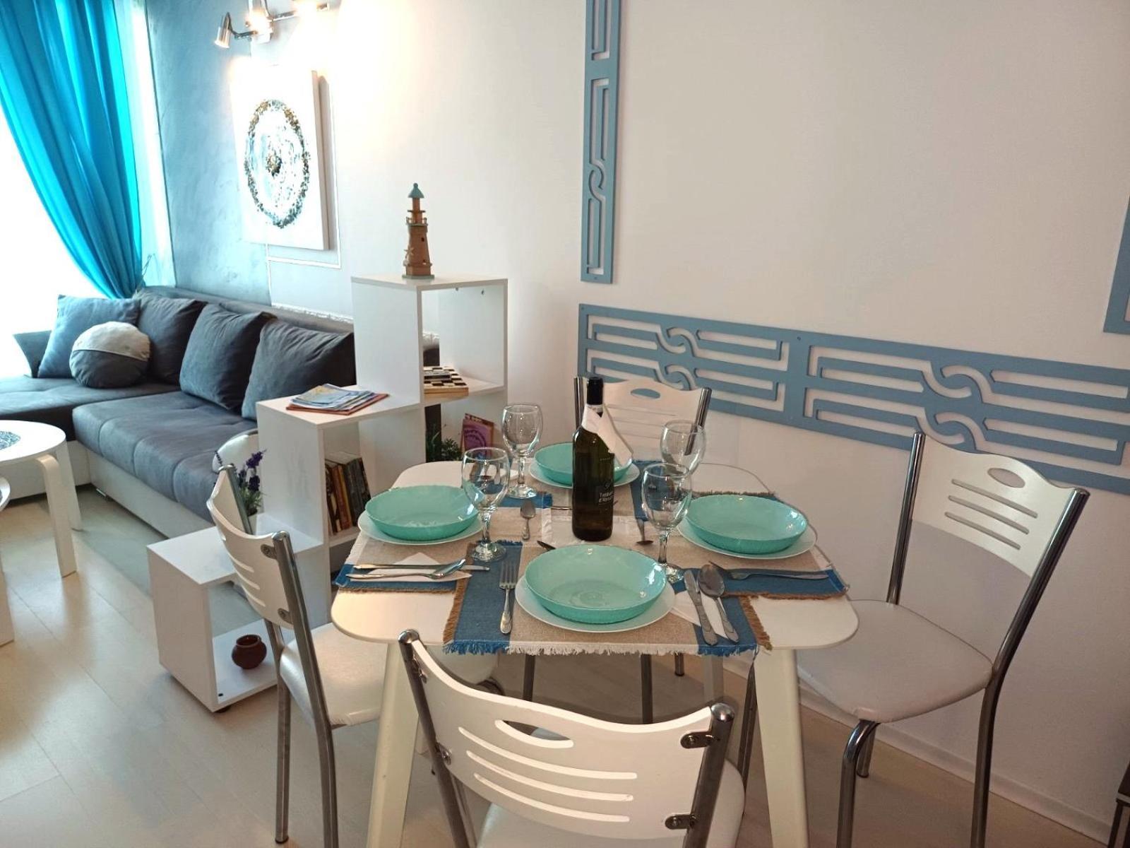 Апартамент Blue Summer - Уют, Близо До Морето Burgas Zewnętrze zdjęcie